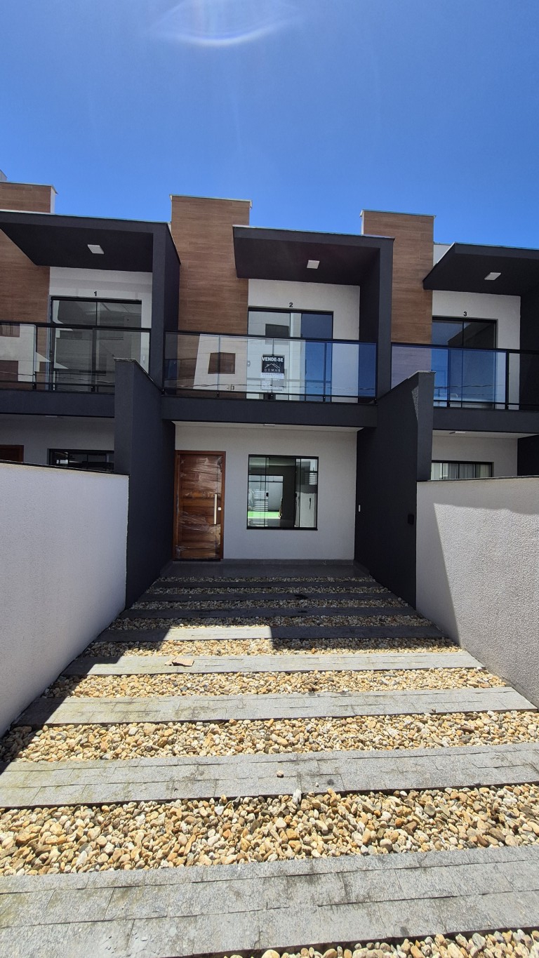 Casa com 2 suítes no bairro Jaraguá Esquerdo em Jaraguá do Sul, Urbana Imóveis