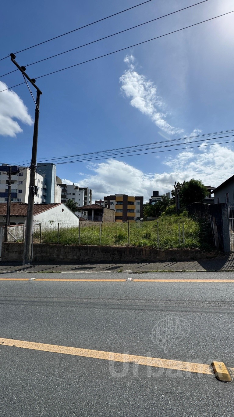 Terreno à venda no bairro Nova Brasília – Jaraguá do Sul