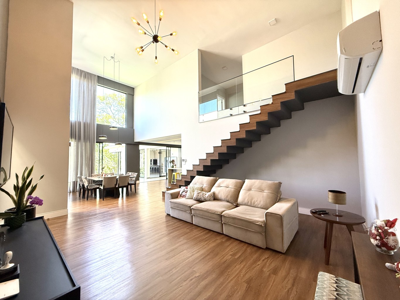 Casa semimobiliada na Barra do Rio Cerro - Jaraguá do Sul | Urbana Imóveis