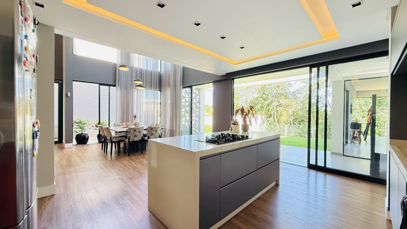 Casa semimobiliada na Barra do Rio Cerro - Jaraguá do Sul | Urbana Imóveis