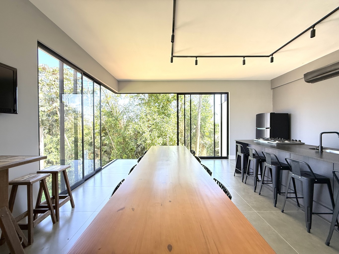 Casa semimobiliada na Barra do Rio Cerro - Jaraguá do Sul | Urbana Imóveis