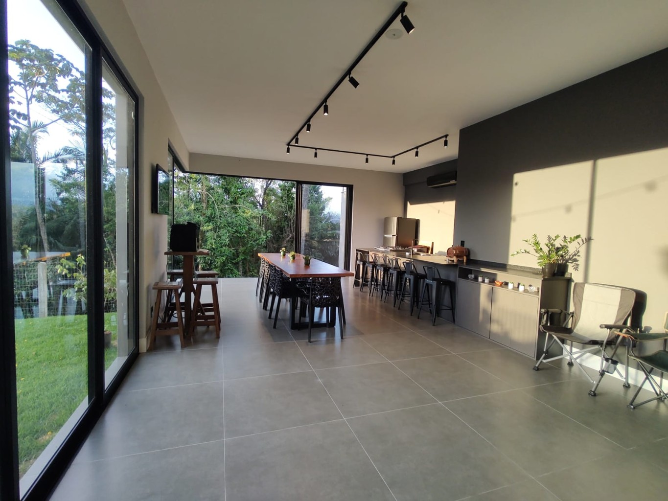 Casa semimobiliada na Barra do Rio Cerro - Jaraguá do Sul | Urbana Imóveis