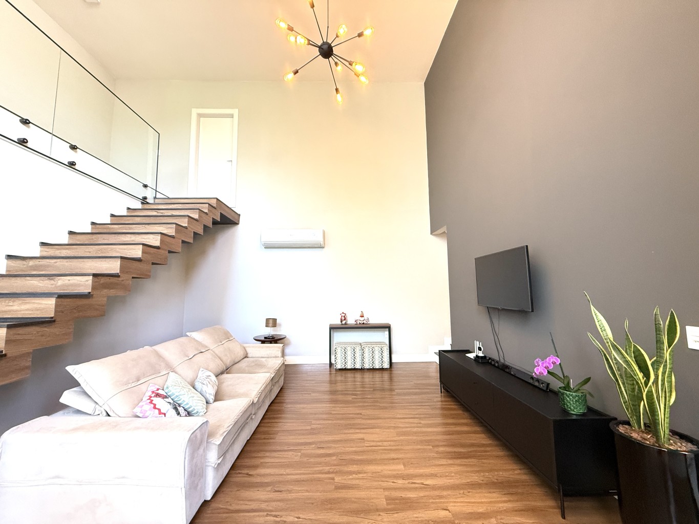 Casa semimobiliada na Barra do Rio Cerro - Jaraguá do Sul | Urbana Imóveis