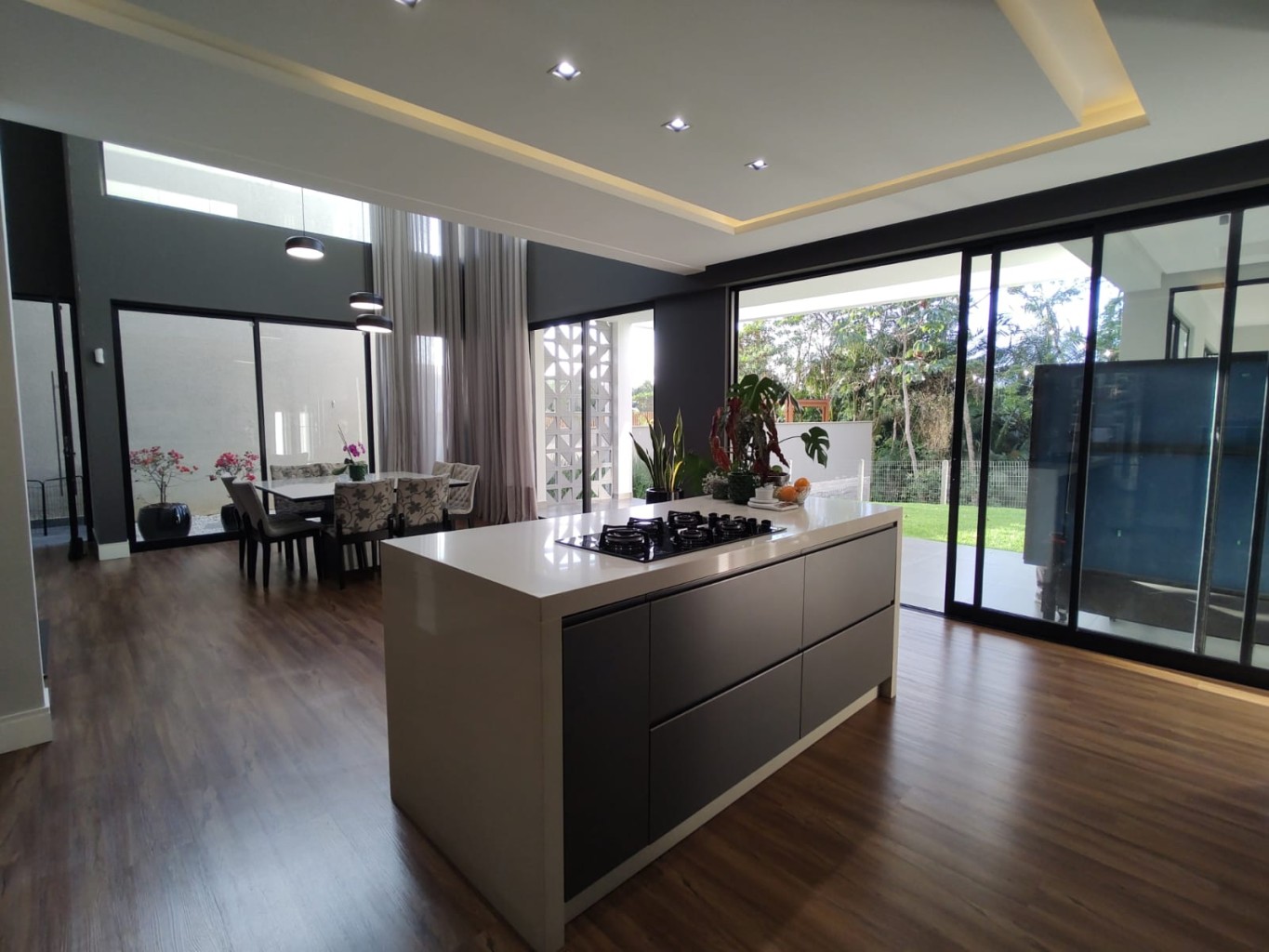 Casa semimobiliada na Barra do Rio Cerro - Jaraguá do Sul | Urbana Imóveis