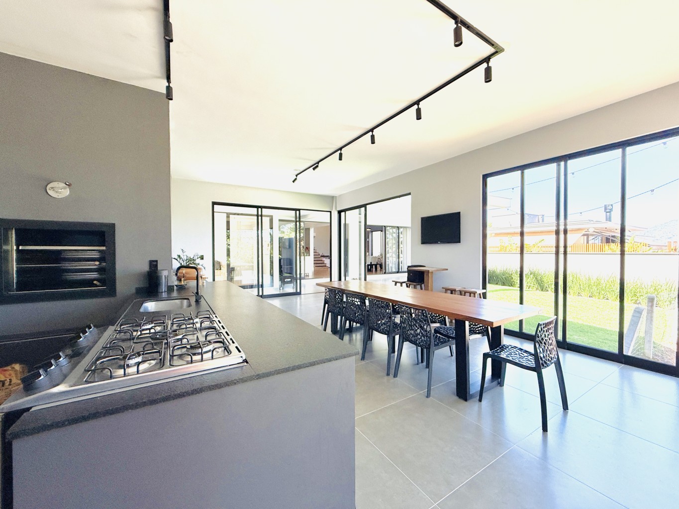 Casa semimobiliada na Barra do Rio Cerro - Jaraguá do Sul | Urbana Imóveis