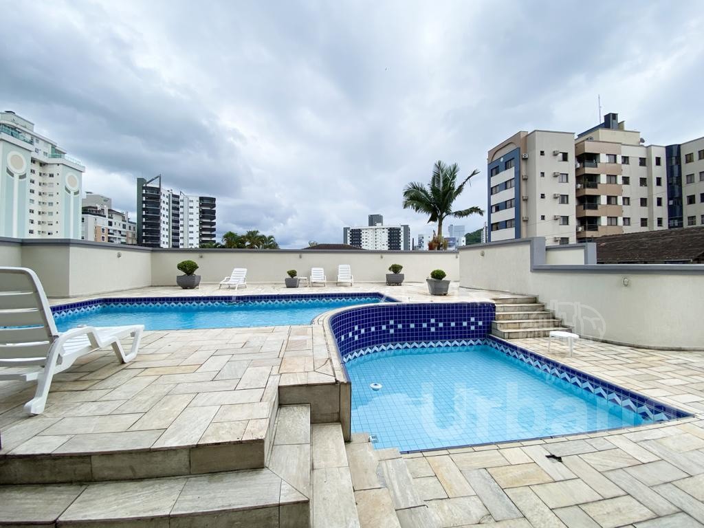 Cobertura duplex com 3 suítes no Edifício Dianthus, Centro de Jaraguá do Sul