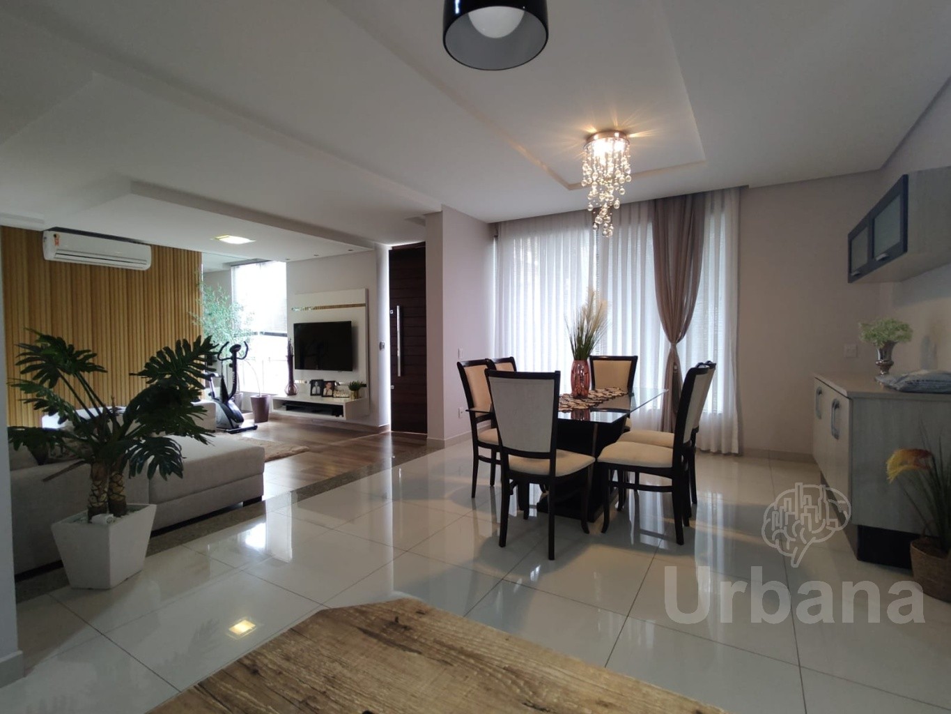 Casa Térrea Mobiliada no Bairro Amizade – Jaraguá do Sul | Urbana Imóveis