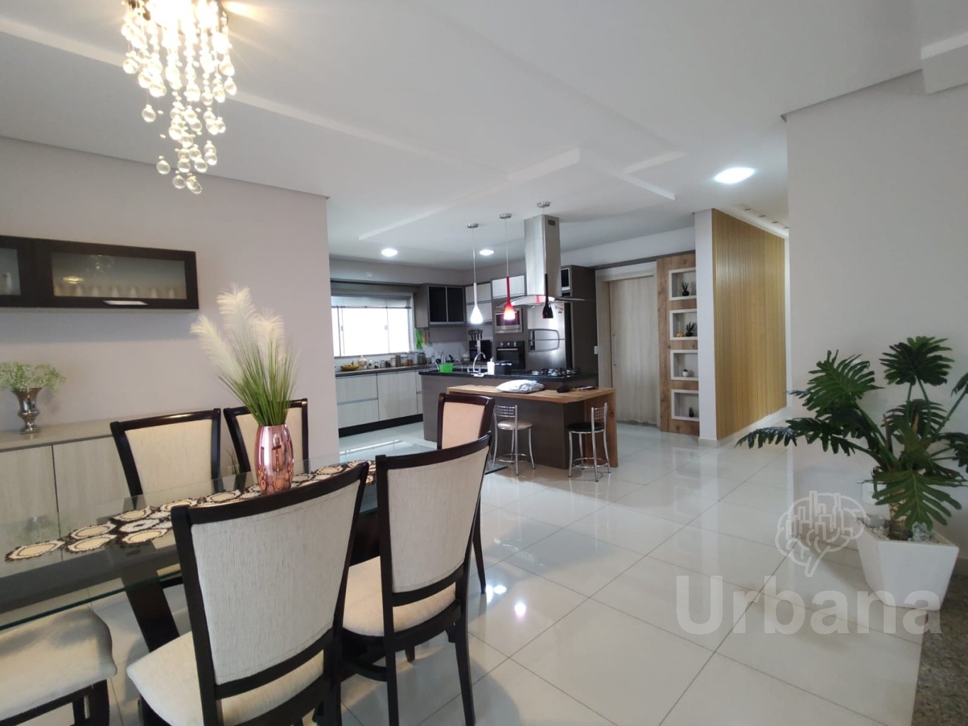 Casa Térrea Mobiliada no Bairro Amizade – Jaraguá do Sul | Urbana Imóveis