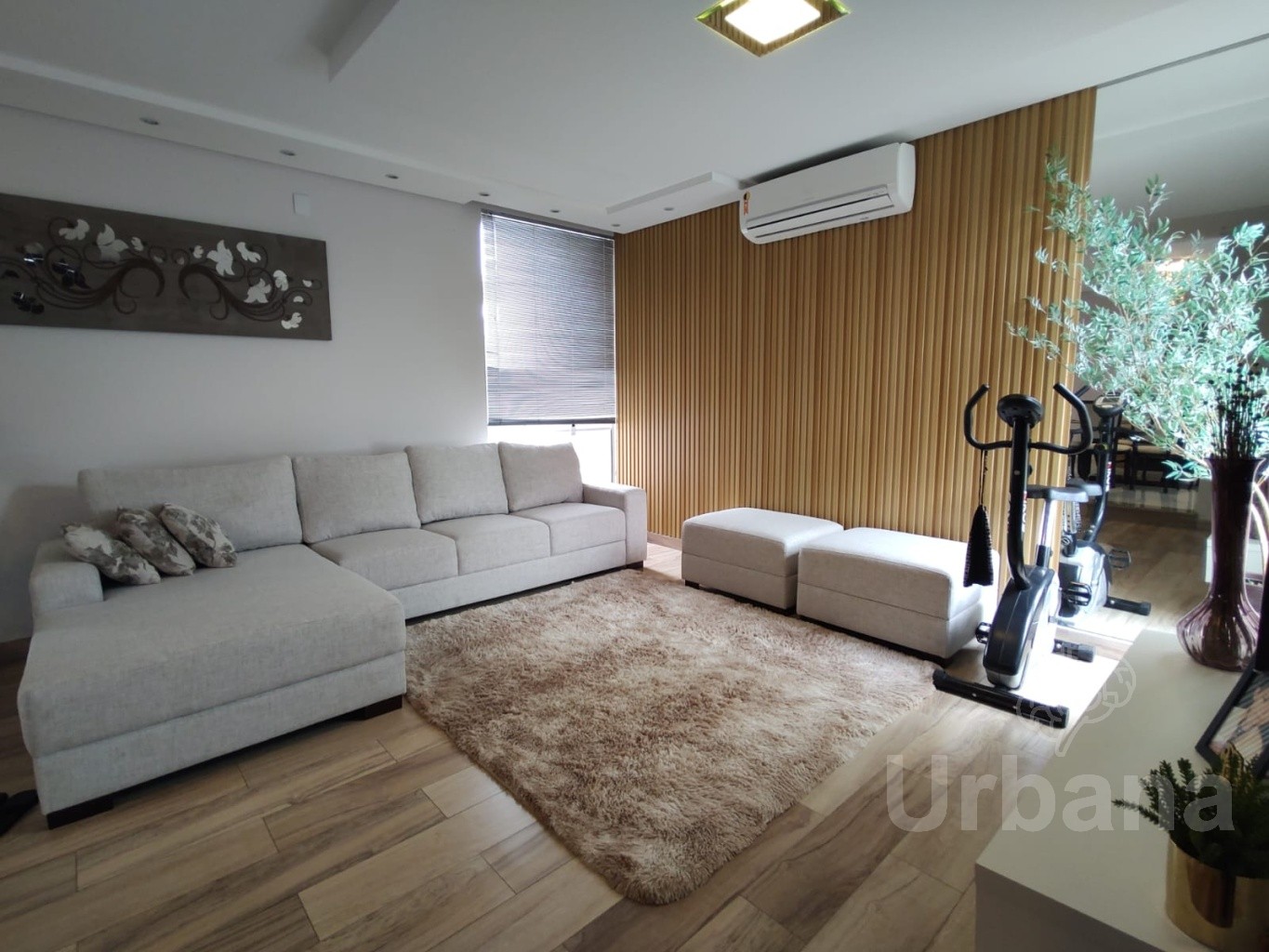 Casa Térrea Mobiliada no Bairro Amizade – Jaraguá do Sul | Urbana Imóveis