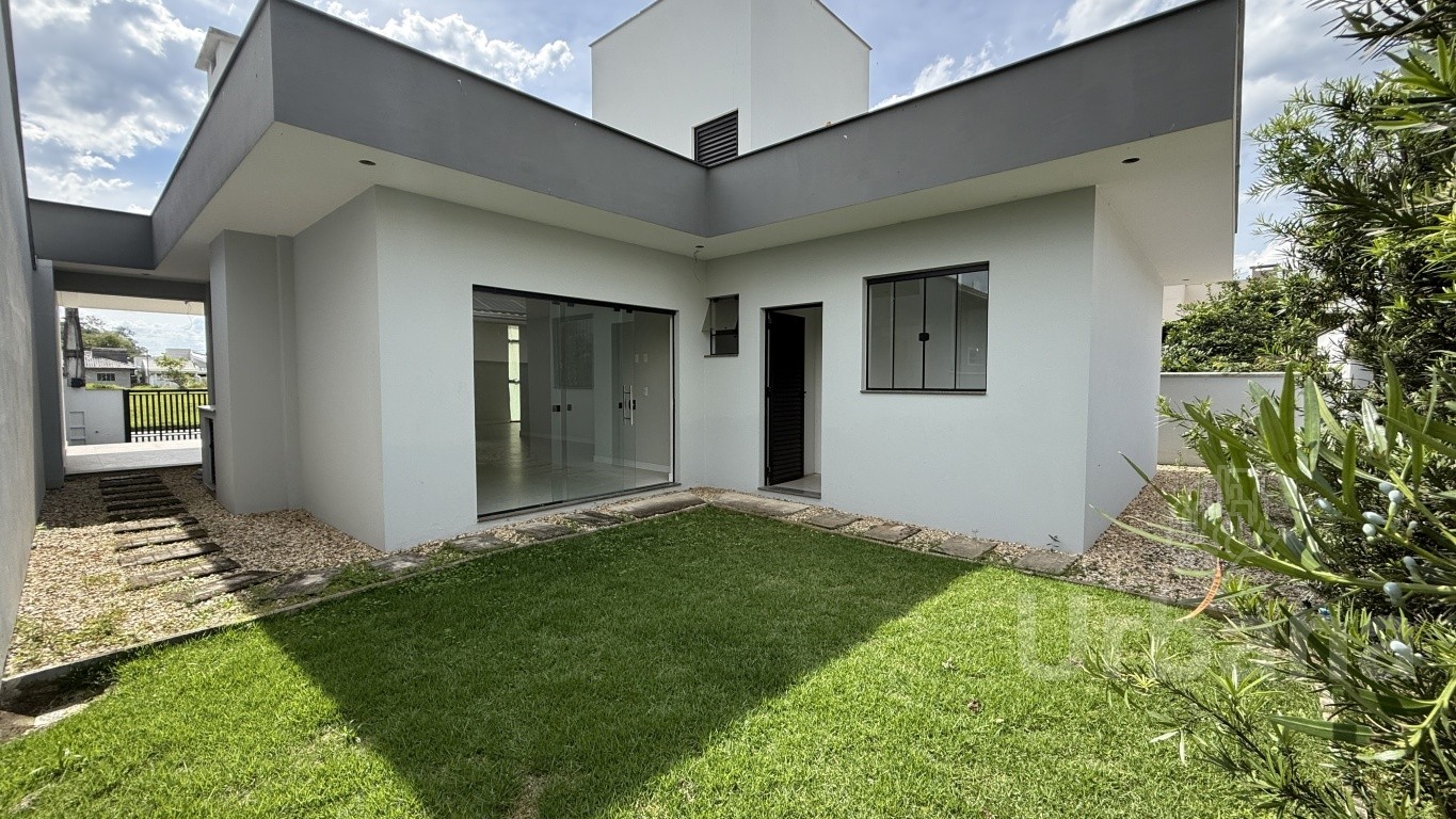 Casa térrea nova em região residencial no Três Rios do Sul - Jaraguá do Sul | Urbana Imóveis