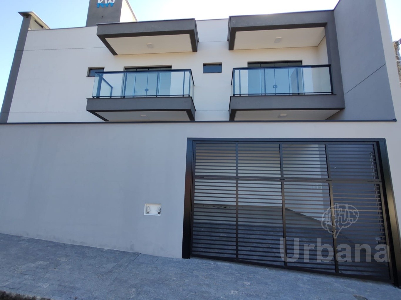 Casa com 3 suíte e piscina no bairro São Luis - Jaraguá do Sul | Urbana Imóveis