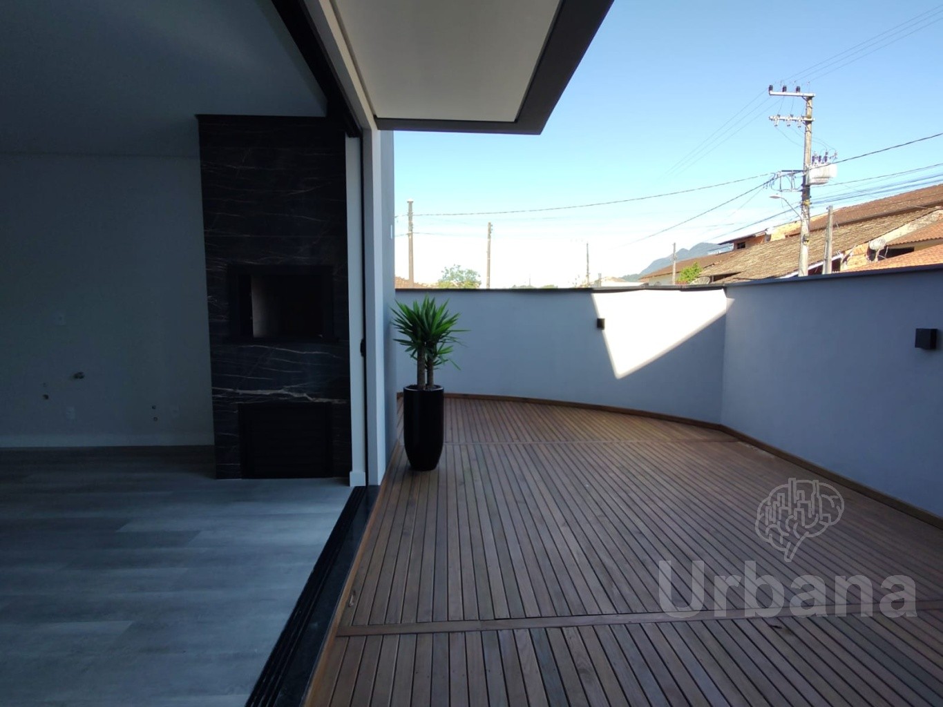 Casa com 3 suíte e piscina no bairro São Luis - Jaraguá do Sul | Urbana Imóveis