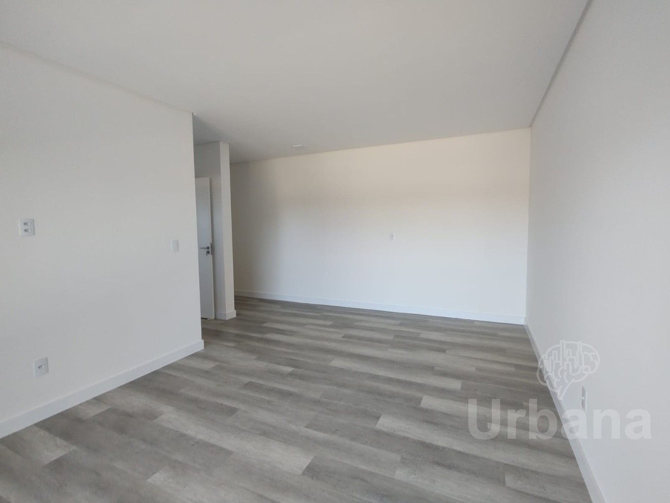 Casa com 3 suíte e piscina no bairro São Luis - Jaraguá do Sul | Urbana Imóveis