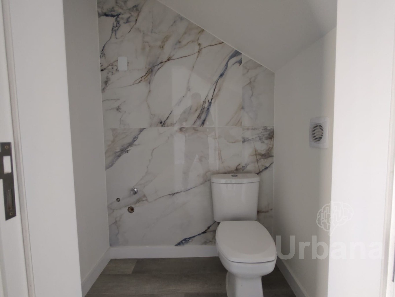 Casa com 3 suíte e piscina no bairro São Luis - Jaraguá do Sul | Urbana Imóveis