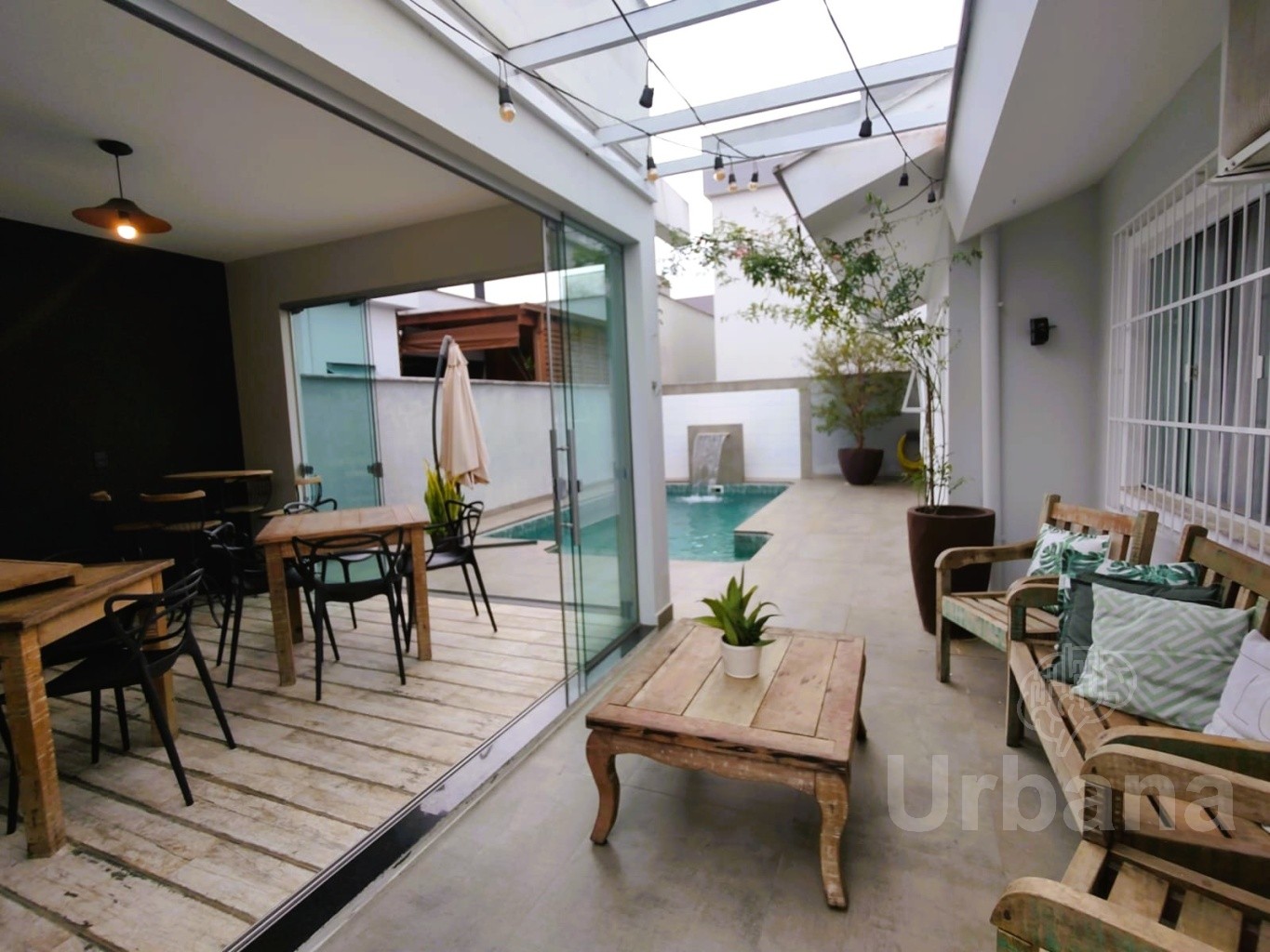 Casa térrea mobiliada no bairro Três Rios do Sul - Jaraguá do Sul | Urbana Imóveis