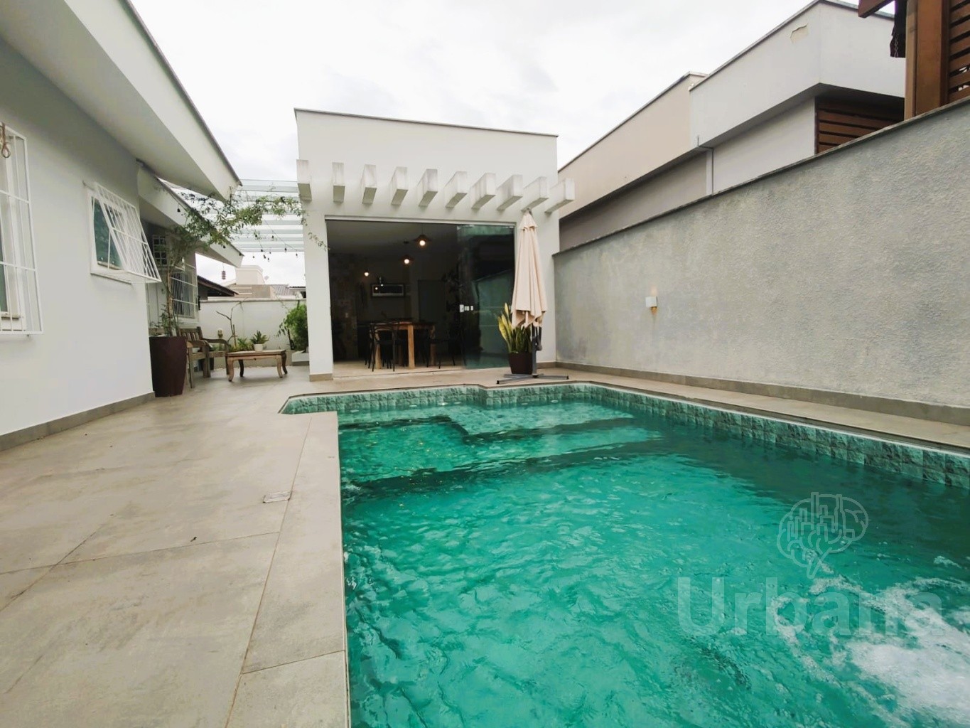 Casa térrea mobiliada no bairro Três Rios do Sul - Jaraguá do Sul | Urbana Imóveis