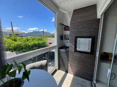 Apartamento mobiliado no bairro Jaraguá Esquerdo – Jaraguá do Sul | Urbana Imóveis