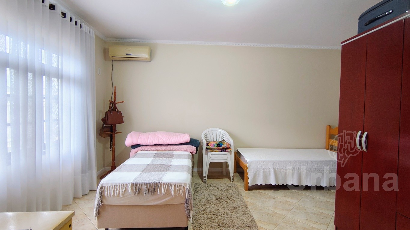 Casa no bairro Amizade – Jaraguá do Sul | Urbana Imóveis