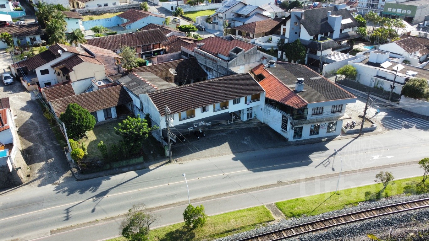 Imóvel comercial no bairro Nova Brasília – Jaraguá do Sul | Urbana Imóveis