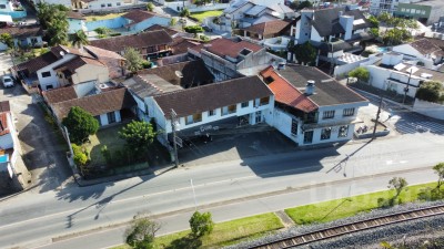 Imóvel comercial no bairro Nova Brasília – Jaraguá do Sul | Urbana Imóveis