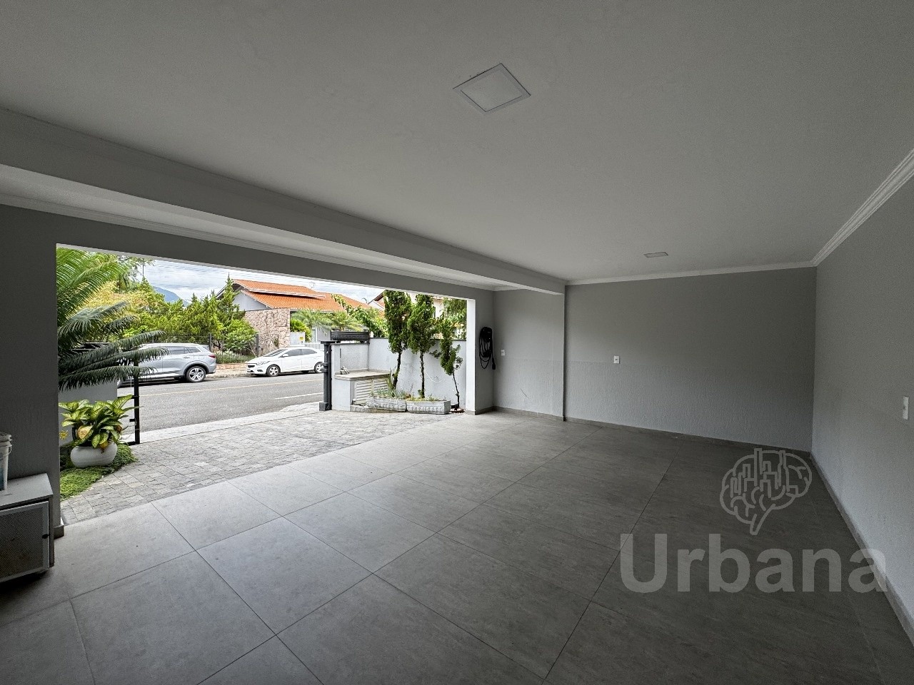 Casa com piscina em Jaraguá do Sul | Urbana Imóveis