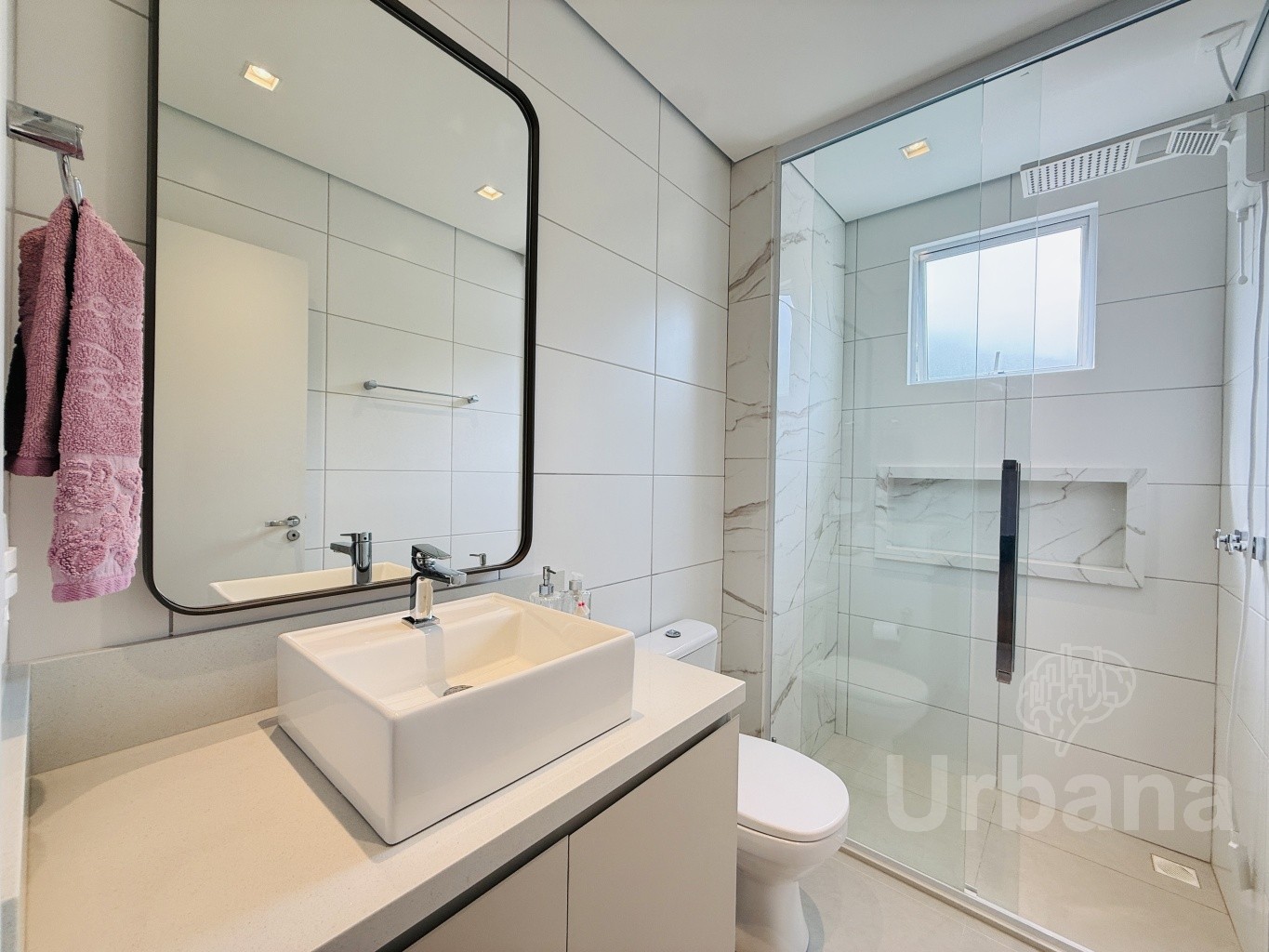 Apartamento mobiliado no Buonavita Residenziale – Barra do Rio Cerro | Urbana Imóveis