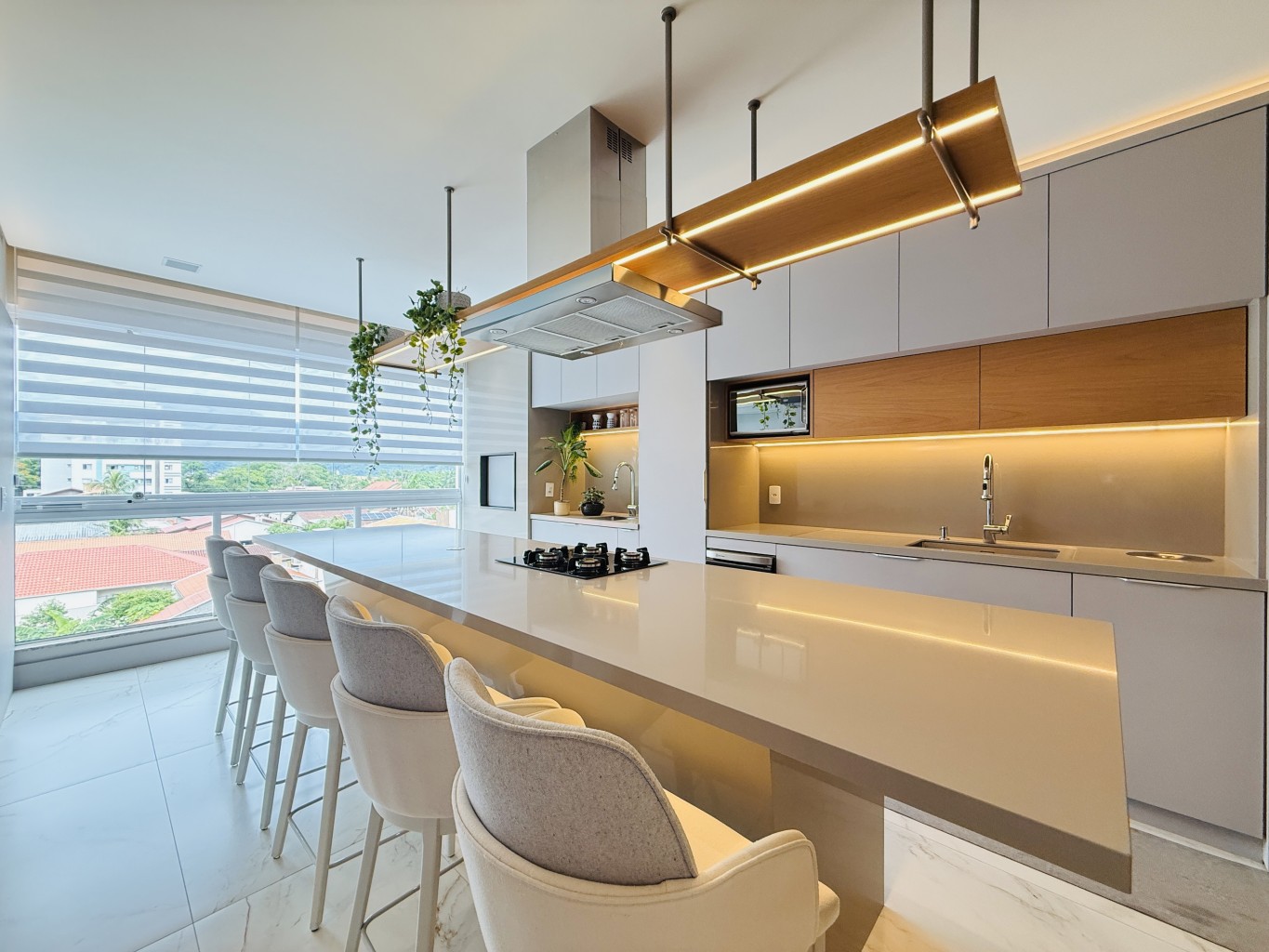 Apartamento mobiliado no Buonavita Residenziale – Barra do Rio Cerro | Urbana Imóveis