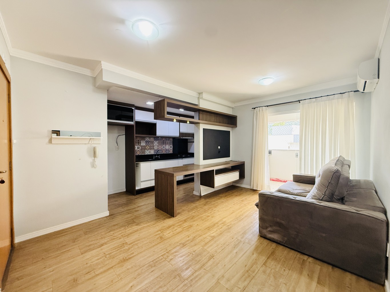 Apartamento com amplo terraço no Jaraguá Esquerdo – Jaraguá do Sul | Urbana Imóveis