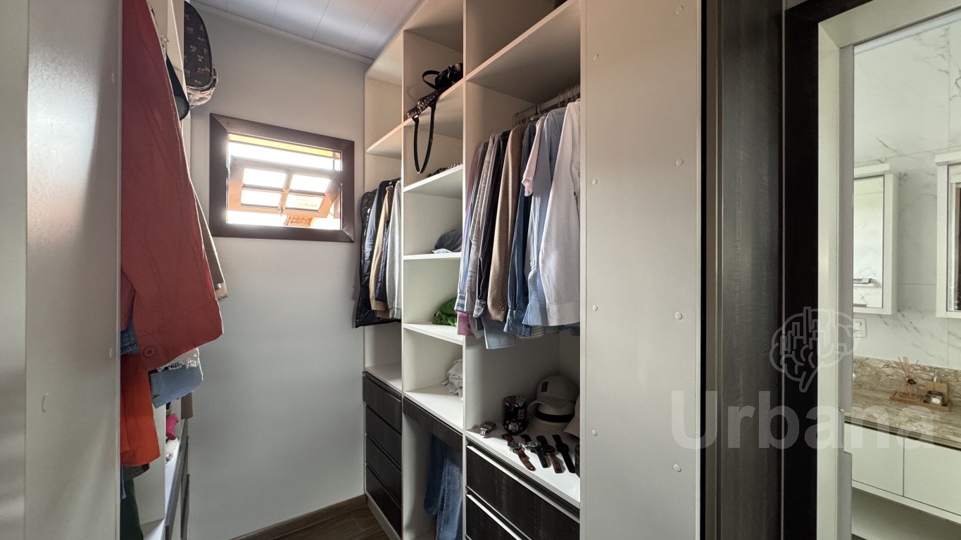 Casa semimobiliada na Barra do Rio Cerro – Jaraguá do Sul | Urbana Imóveis