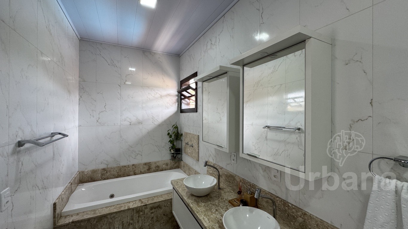 Casa semimobiliada na Barra do Rio Cerro – Jaraguá do Sul | Urbana Imóveis