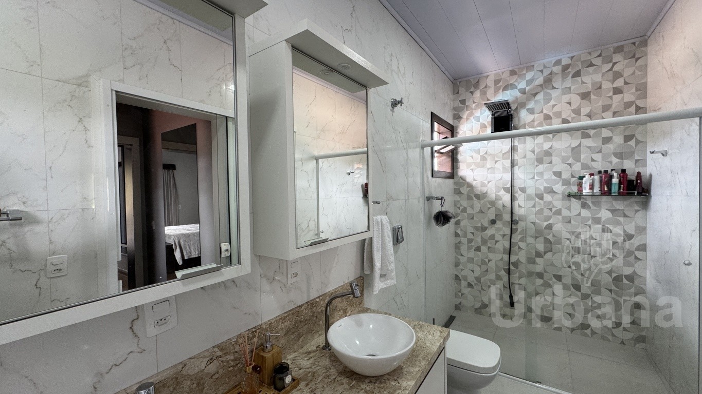 Casa semimobiliada na Barra do Rio Cerro – Jaraguá do Sul | Urbana Imóveis