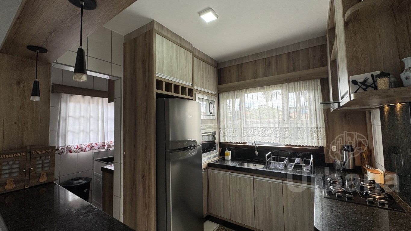 Casa semimobiliada na Barra do Rio Cerro – Jaraguá do Sul | Urbana Imóveis