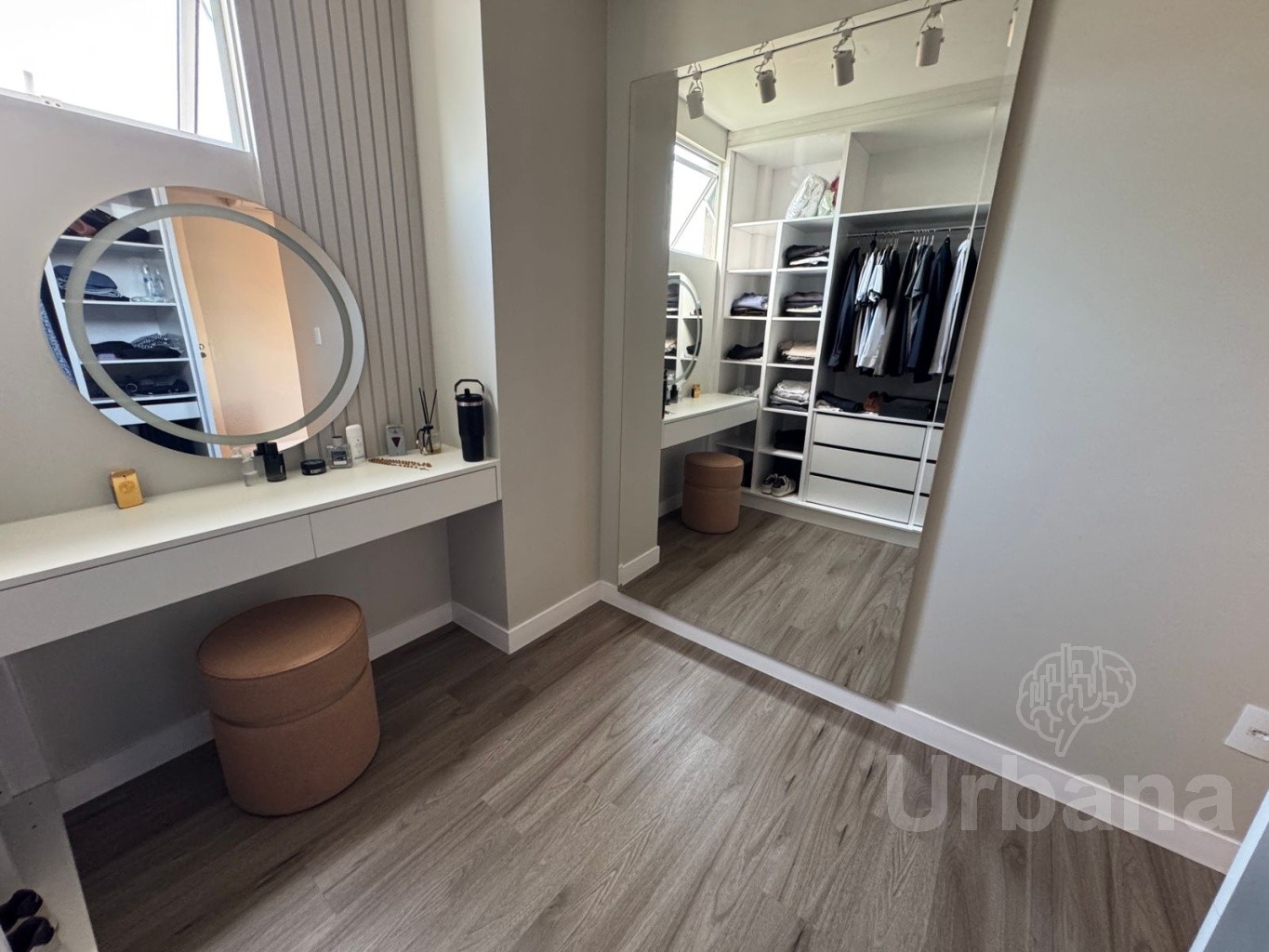 Apartamento mobiliado com 3 suítes em Jaraguá do Sul | Urbana Imóveis