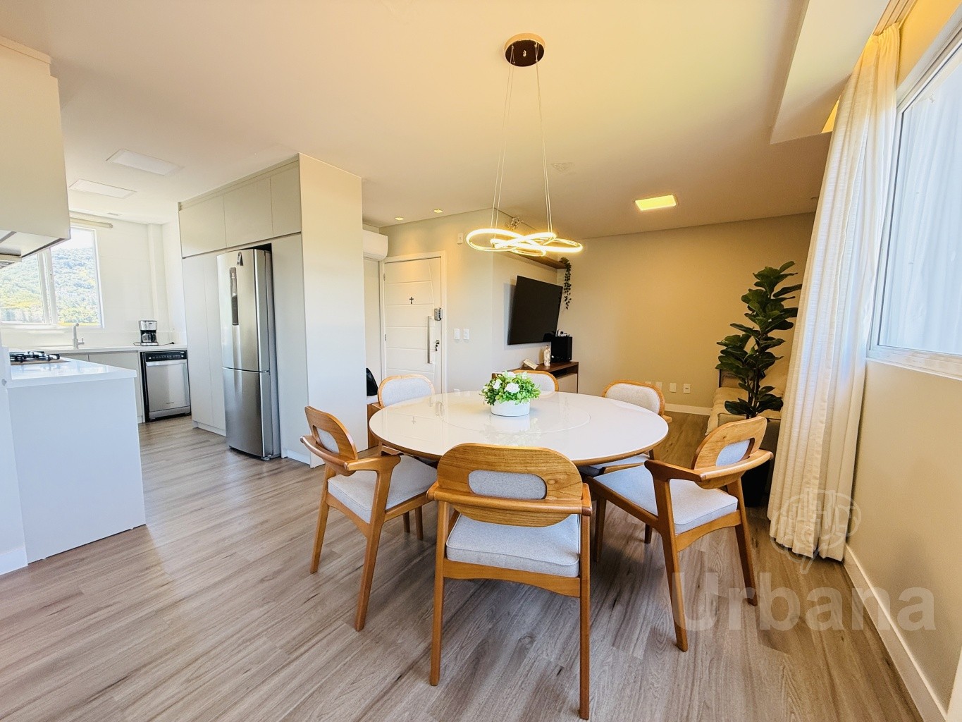 Apartamento mobiliado com 3 suítes em Jaraguá do Sul | Urbana Imóveis