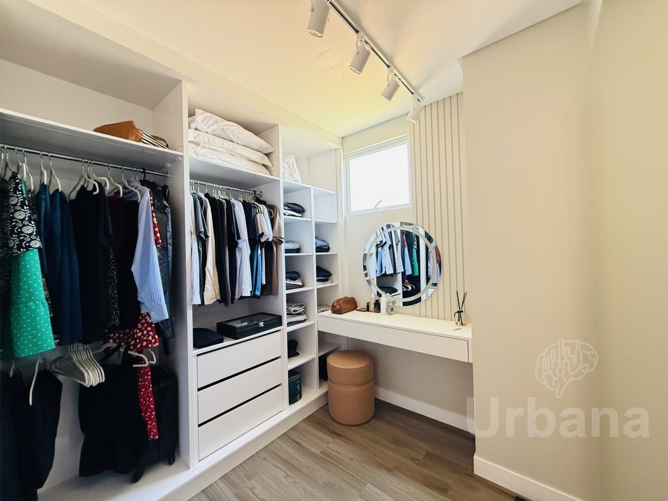 Apartamento mobiliado com 3 suítes em Jaraguá do Sul | Urbana Imóveis