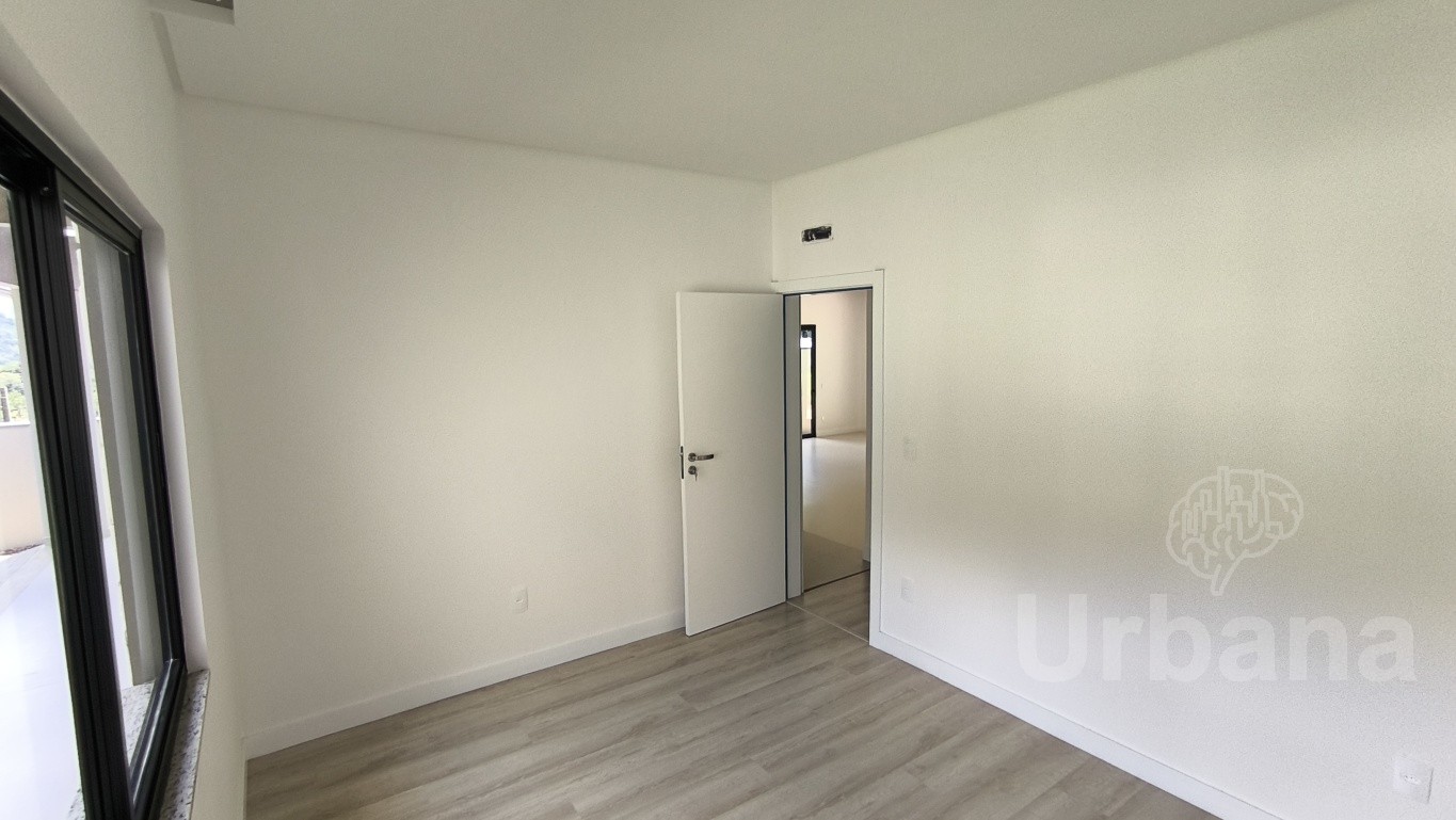 Casa Térrea na Tifa Martins - Jaraguá do Sul | Urbana Imóveis