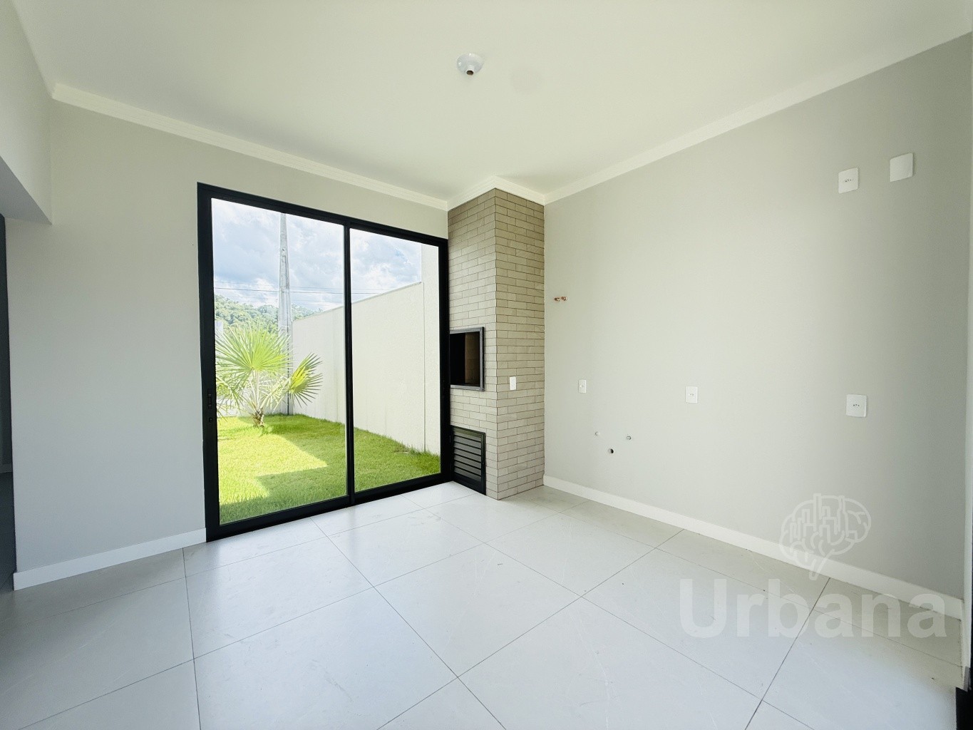 Casa Térrea com quintal - Jaraguá do Sul | Urbana Imóveis