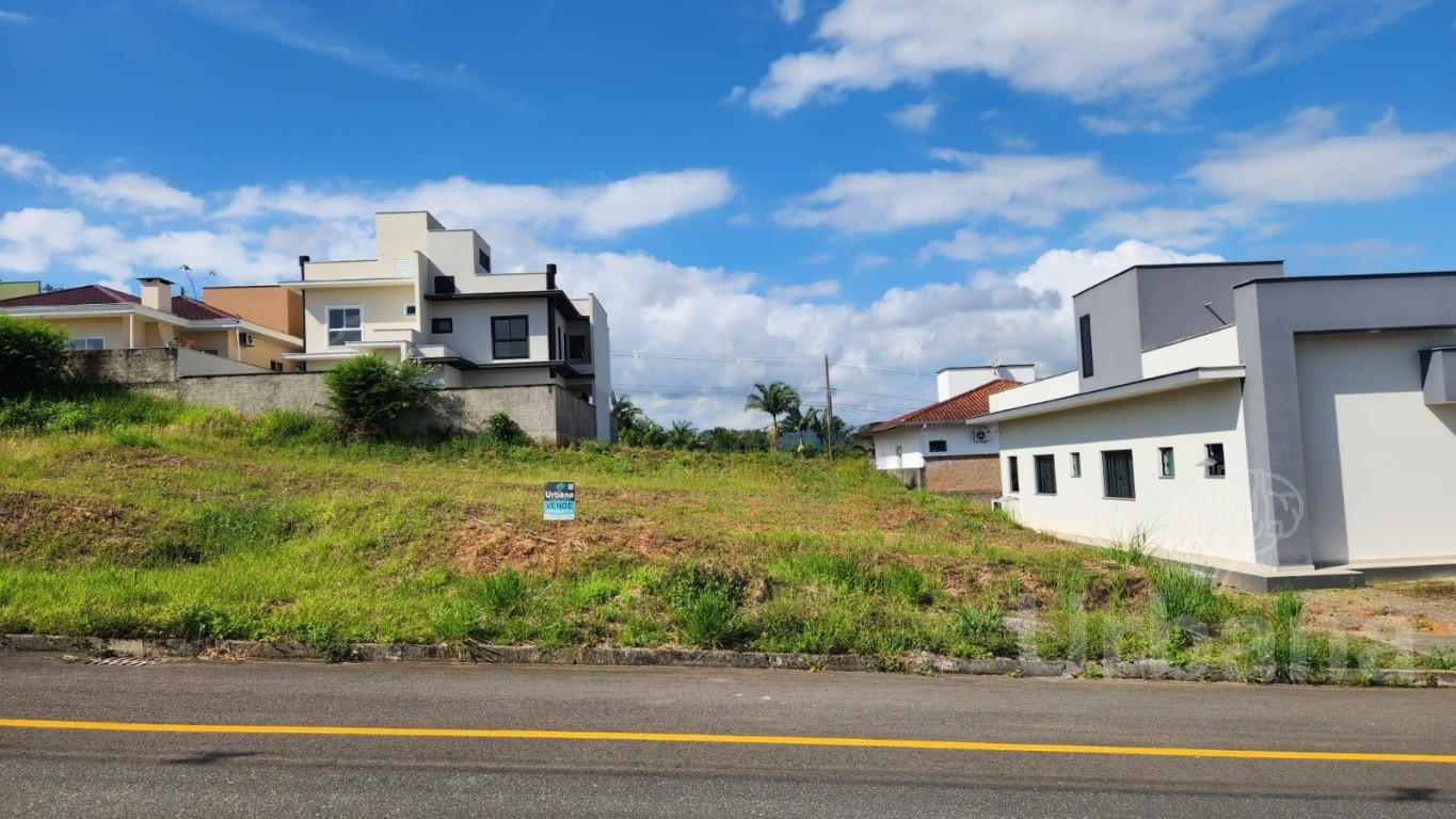 Terreno no Loteamento Montreal - Jaraguá do Sul | Urbana Imóveis