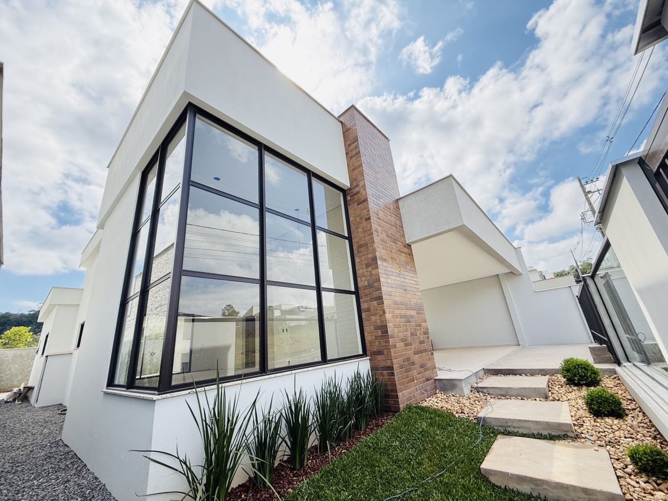 Casa plana nova no Três Rios do Norte | Urbana Imóveis