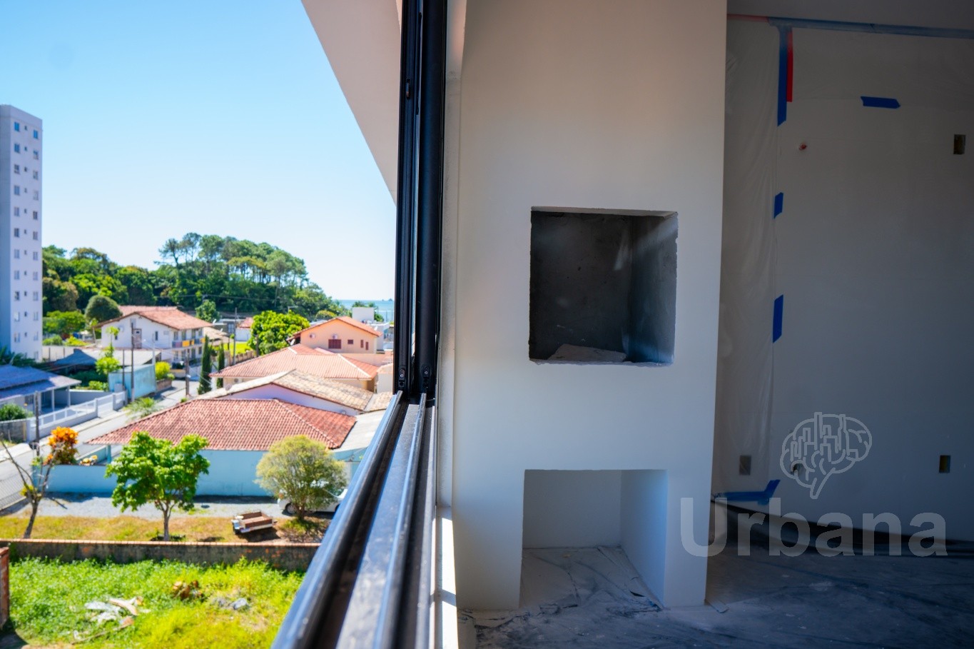 Apartamentos com Suíte + 2 Quartos a 300m do mar em Piçarras