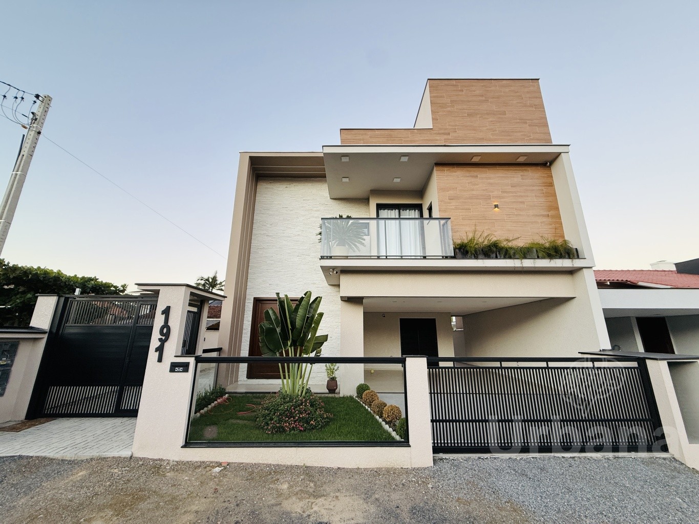 Casa à venda no Rau em Jaraguá do Sul — foto 2 | Urbana Imóveis