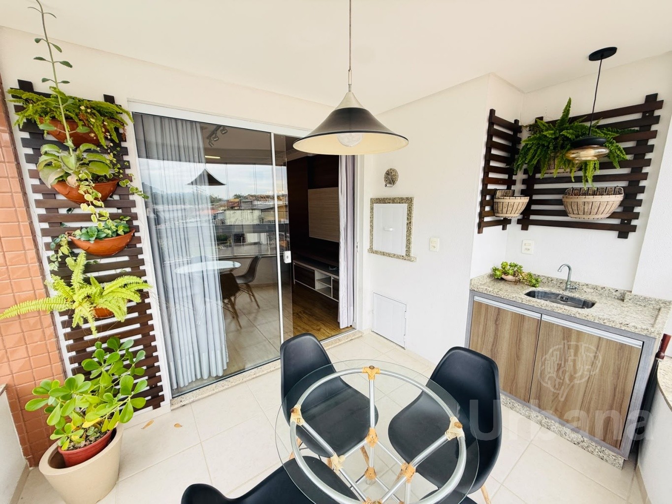 Apartamento com Suíte e Demi Suíte no Centro de Jaraguá do Sul | Urbana Imóveis