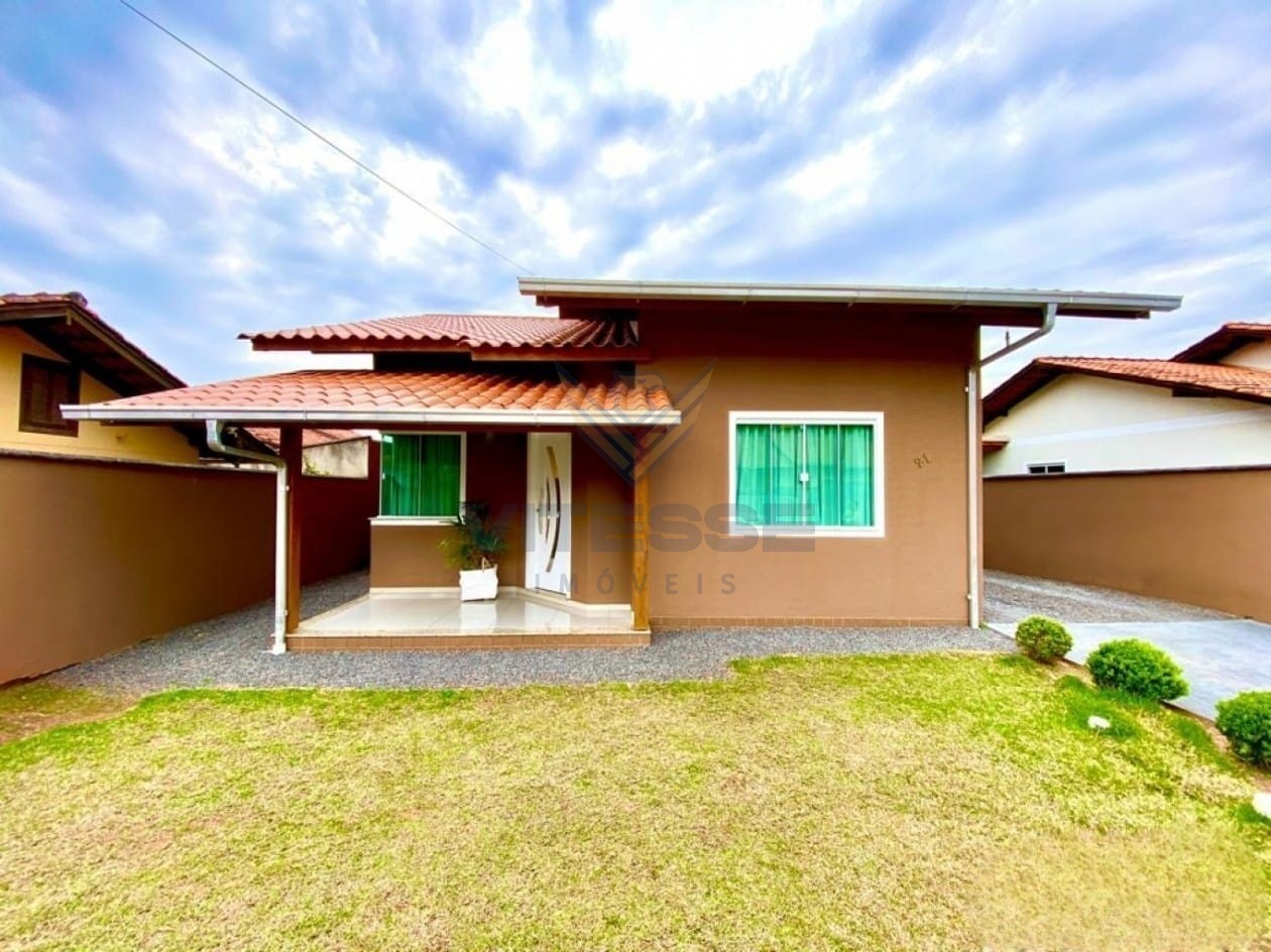 Casa Semi Mobiliada - Bairro Warnow - foto 1