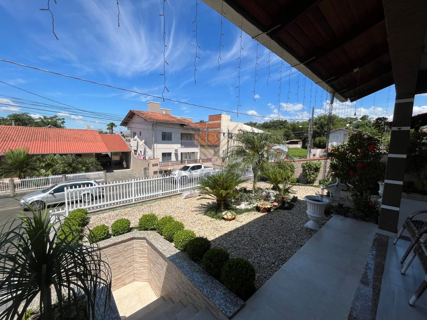 Casa com piscina e móveis planejados sob medida - Bairro Carijós — foto 6