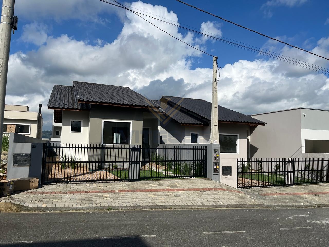 Casa com Suíte e Piscina no Bairro Benedito - foto 1