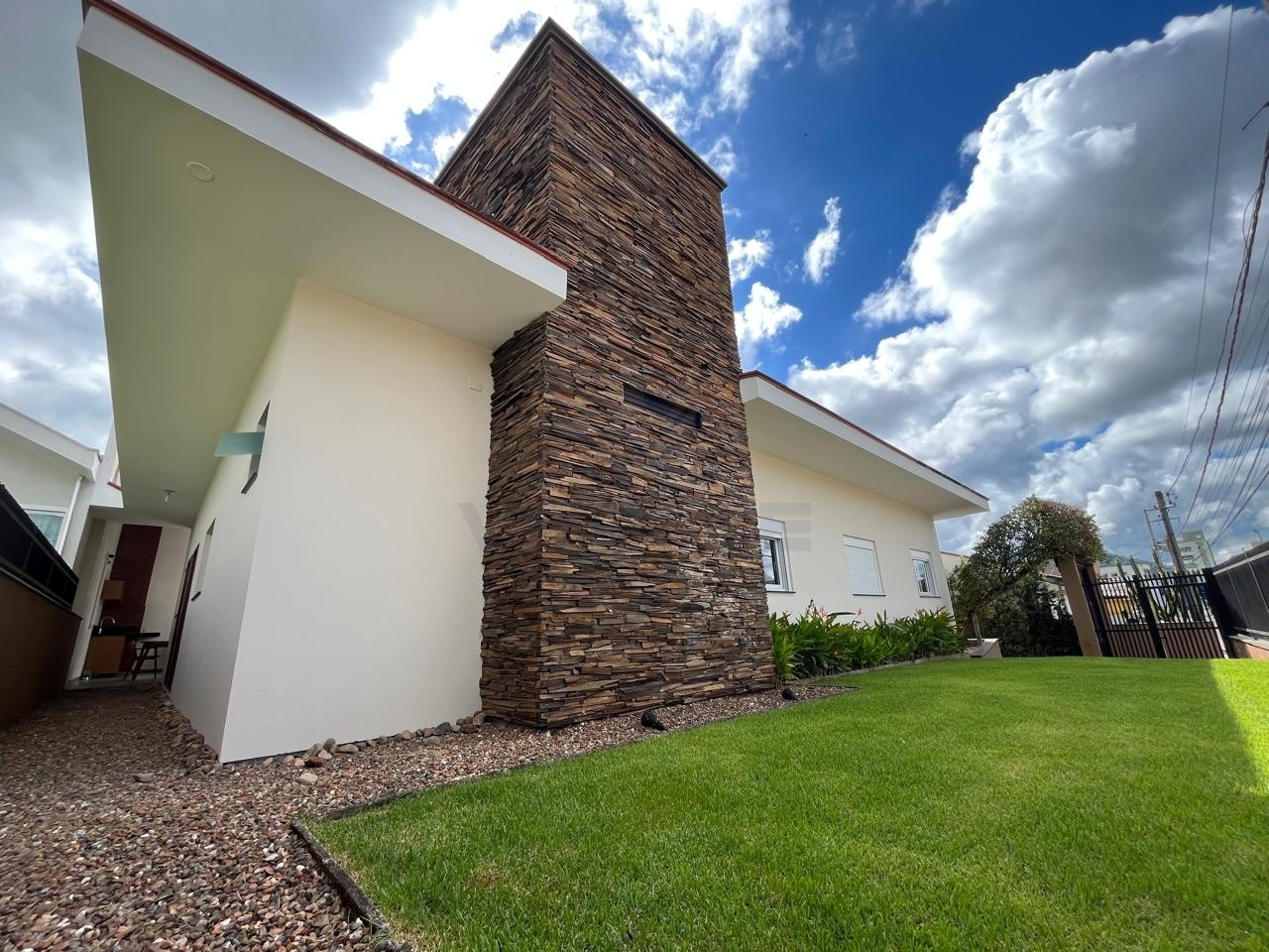 Casa Mobiliada com Suíte e Closet — foto 3