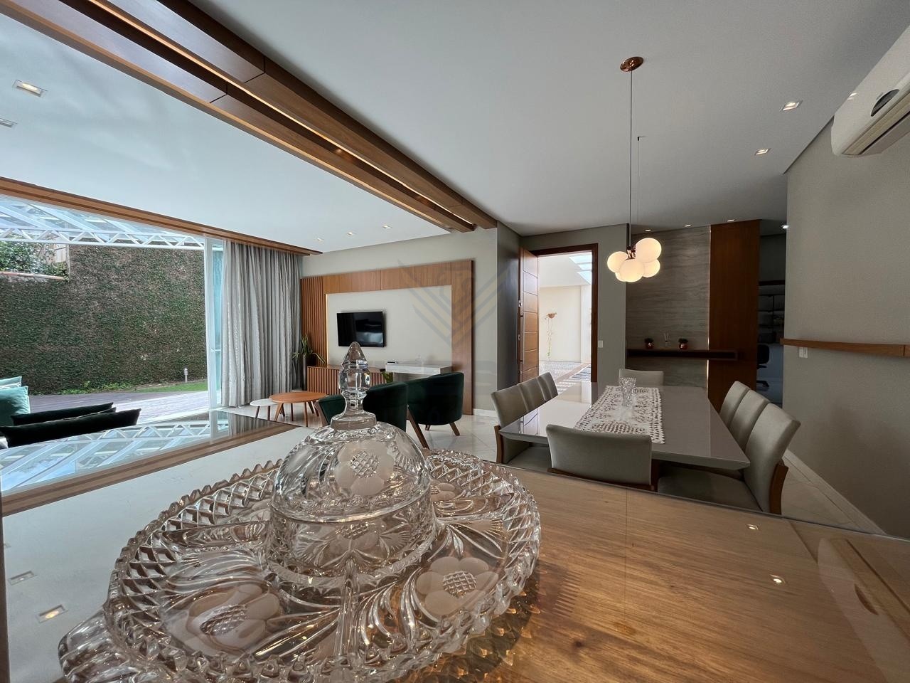 Casa Mobiliada com Suíte e Closet - foto 1