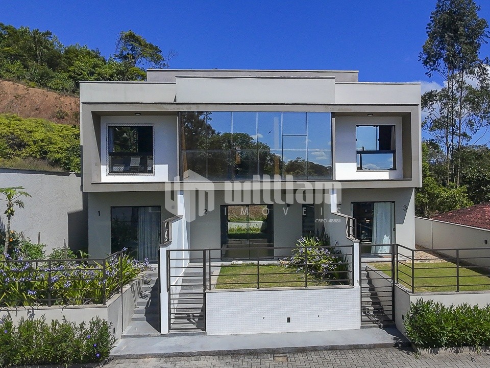 Casa de Condomínio de 3 quartos, 74m² no bairro São Pedro, em Brusque | Eu Corretor