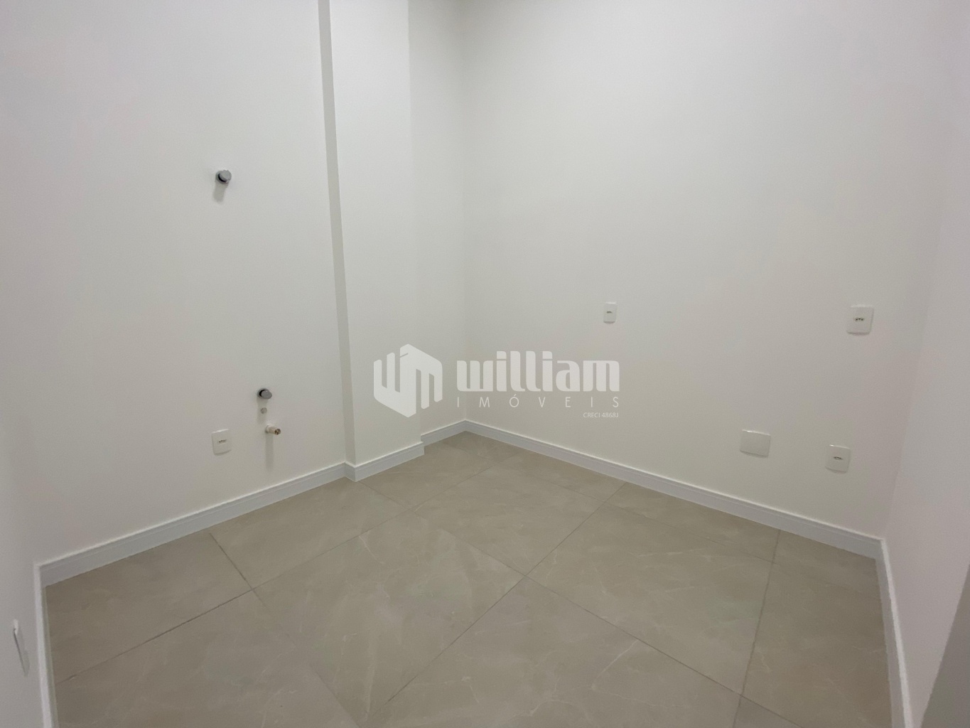 Sala Comercial de 8m² no bairro Souza Cruz, em Brusque | Eu Corretor