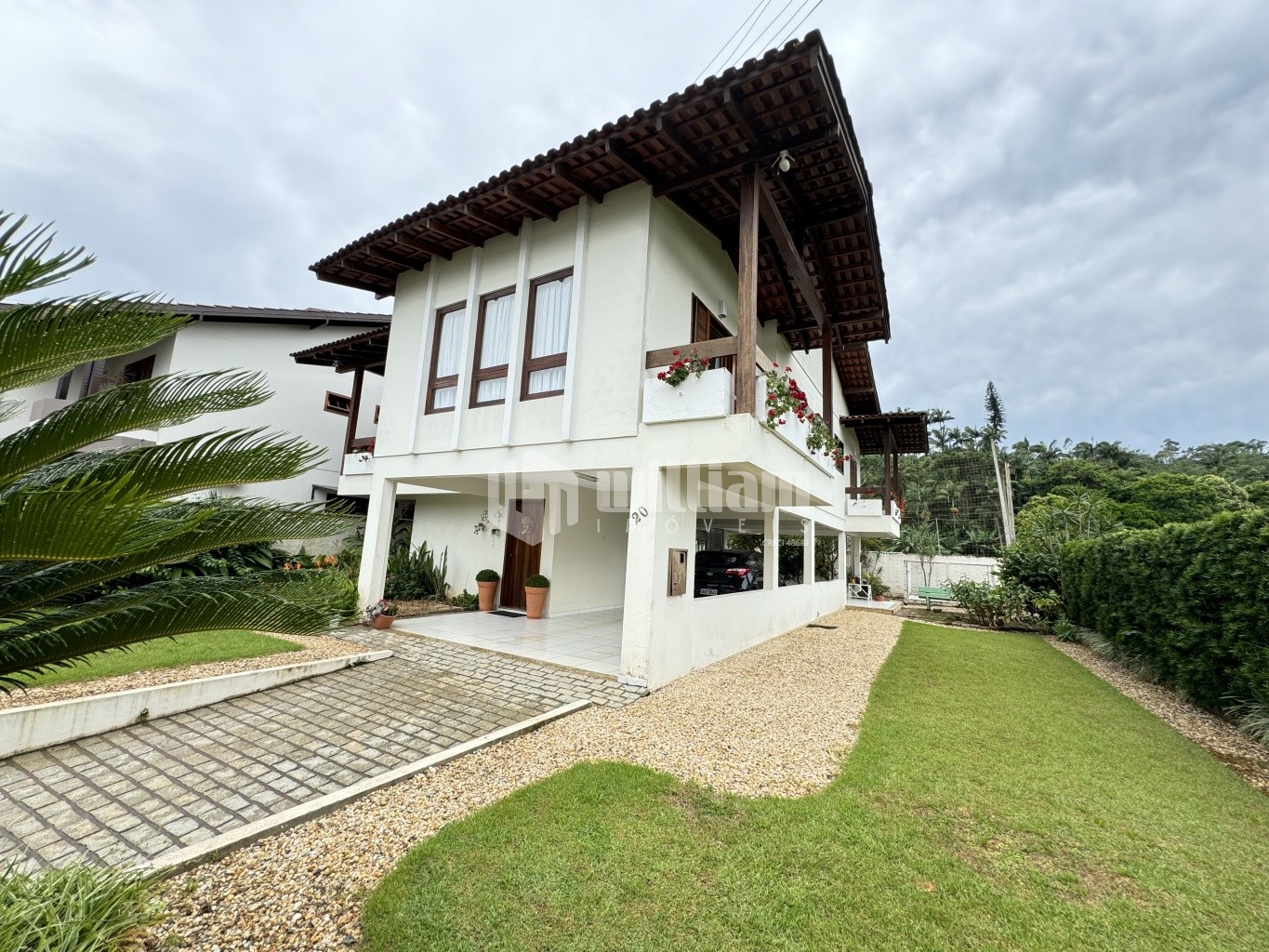 Casa de 4 quartos, 271m² no bairro Santa Rita, em Brusque | Eu Corretor